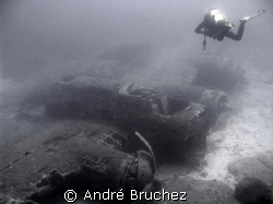 B-17 abattu par l'aviation allemande lors de la dernière ... by André Bruchez 